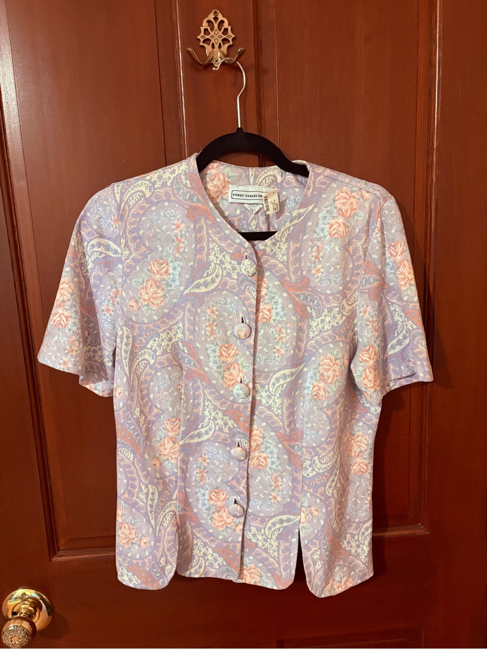 Dana Buchman Lavender and Peach Paisley Button-Up Short Sleeve Shirt